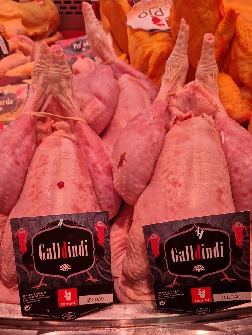 GALL DEINDI / PAVETA (4 kg. aprox.)