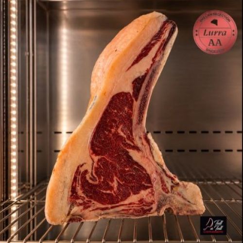 TXULETON  DE VACA MADURADA LURRA Okeran  AA