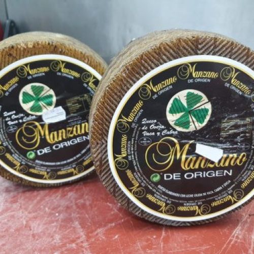 2d9ca41a1476016a78175b4d80951dfc99f492e1